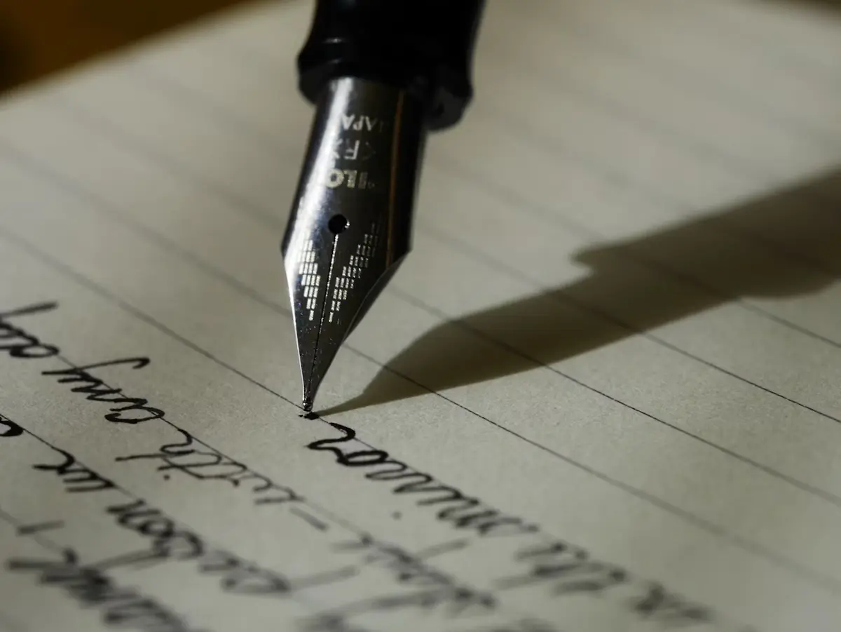 How to write a reflective essay with examples and structure tips